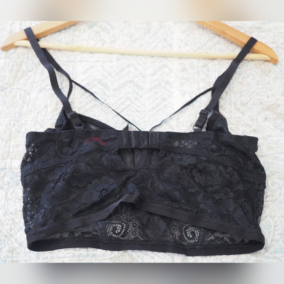 La Senza bralette - Picture 2 of 3